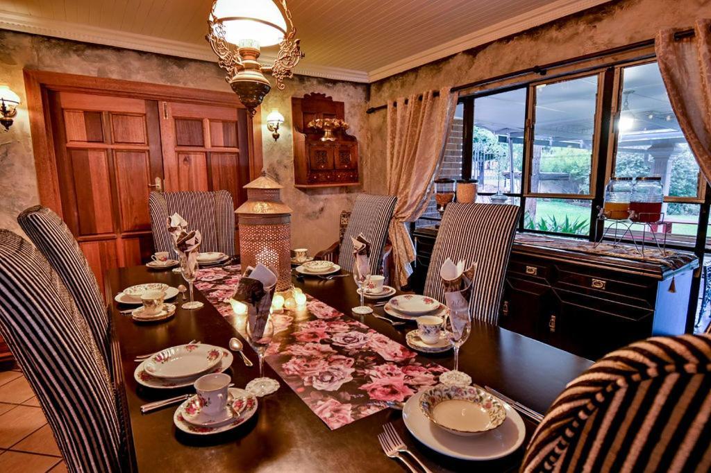 Iszis Guest House Bloemfontein Dış mekan fotoğraf